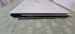 Sony VAIO Notebook Bianco