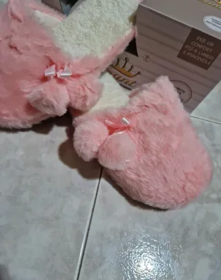 Ciabatte donna in pelliccia rosa nuove