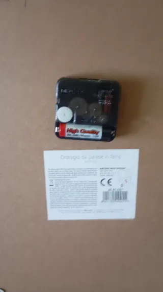 Orologio da parete modello vintage di Parigi