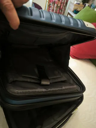 Maleta de cabina Level8 nueva