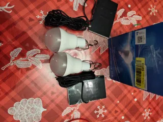 Paquete 2 Bombillas Solares TechKen LED