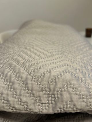 Colcha gris Zara Home