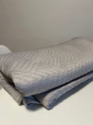 Colcha gris Zara Home