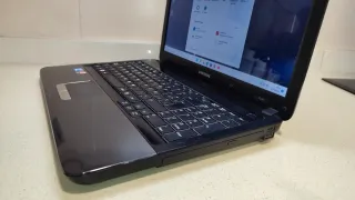Ordenador Portátil Samsung R540 con Windows 11
