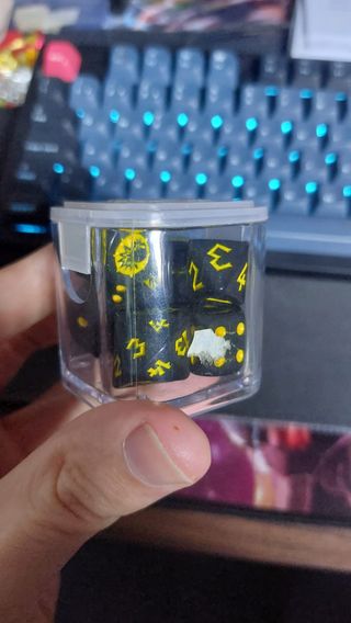 Dadi Warhammer Blood Bowl goblin delle tenebre