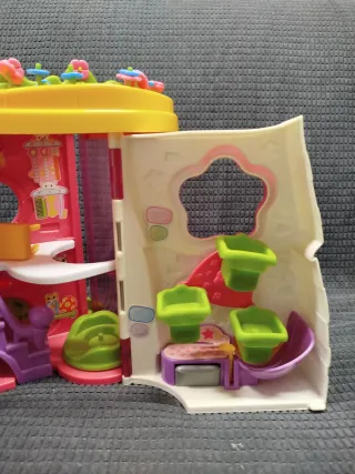 Casa muñecas maletín Pin y Pon