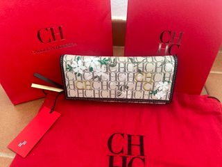 Billetera CH Beige y Dorada Flores