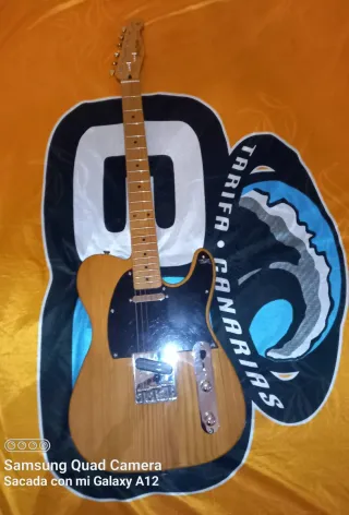 Guitarra Eléctrica Telecaster H.B. 52 NAT