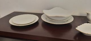 Vajilla de porcelana de 107 piezas