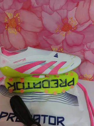 ADIDAS PREDATOR ELITE LACELESS AG