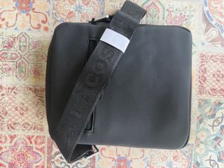 Bandolera Negra Lacoste