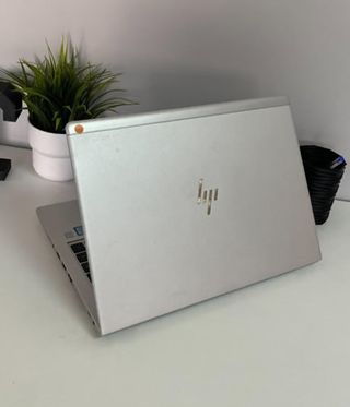 Portátil HP 840 G8 14" i5 11a 8Gb RAM 256Gb SSD