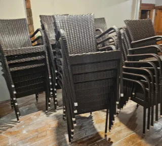 40 Sillones para Bar/Restaurante,20eur( unidad)