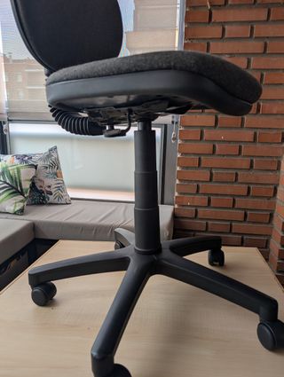 Silla de escritorio giratoria
