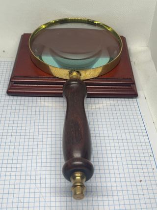 Lupa Antigua Mango Madera