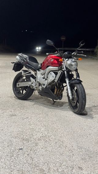 Yamaha FZ6