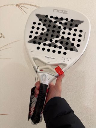 Pala Pádel AT10 Nox Alum Xtreme 2026