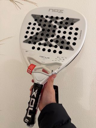 Pala Pádel AT10 Nox Alum Xtreme 2026