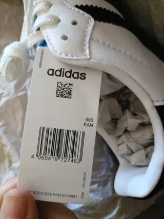 Adidas Samba Vegan Beige/Blanco.