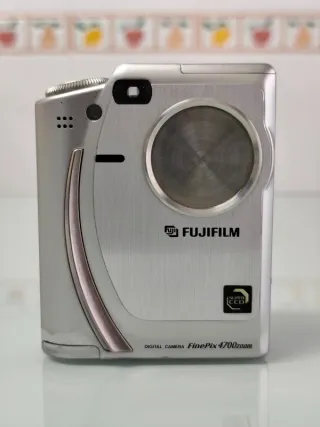 Fujifilm FinePix 4700zoom