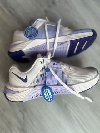 Nike Metcon 10 Talla 38 EUR Rosa Púrpura