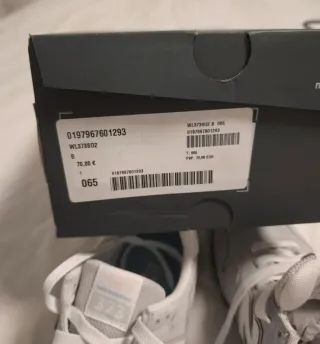 Zapatillas New Balance Mujer Gris/Blanco