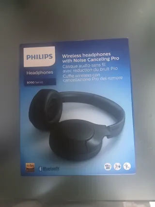 Cascos Philips Serie 8000 sin abrir