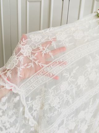 Blusa Poncho Encaje Blanco Talla Única