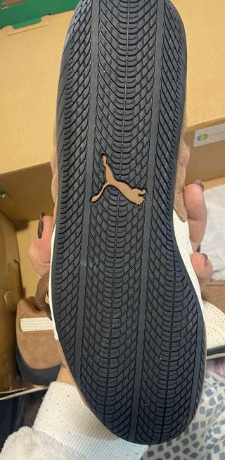 Zapatillas Puma Marrones y Beige sin estrenar