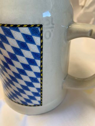 Jarras de Cerveza Bitburger, Erdinger, Löwenbräu