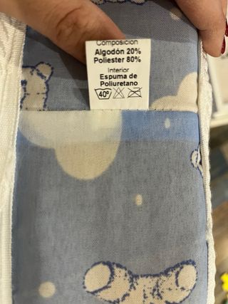 Colchón cuna estampado ositos y corazones