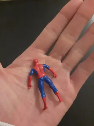 Pacchetto Batman 89 Spiderman Marvel  DC Bullyland