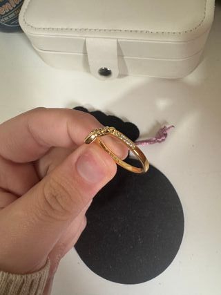 Anillo Corona Princesa Anna Disney Morado Dorado