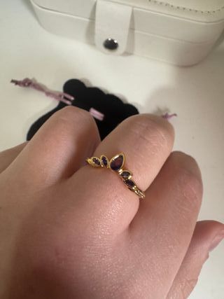 Anillo Corona Princesa Anna Disney Morado Dorado