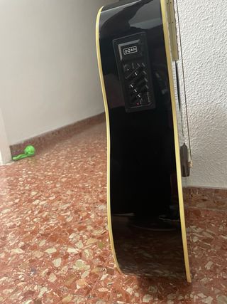 Guitarra Acústica Negra