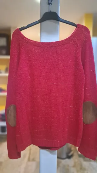 Jersey rojo con brillos