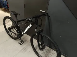 Bicicleta Trek Marlin 4 Gen 2