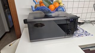 Forno a microonde nero