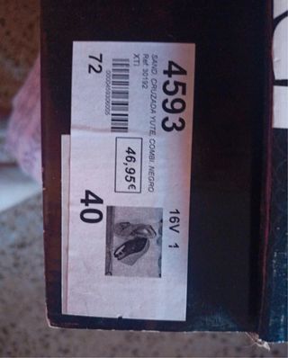 Sandalias cuña negras y grises