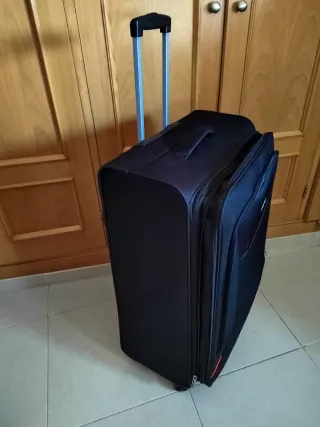 Maleta Grande American Tourister Negra