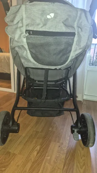 Silla de paseo Joie gris