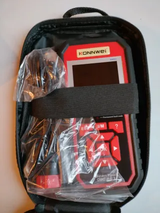 OBD II & CAN Escáner Scanner KONNWEI KW850