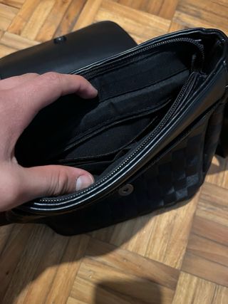 Bolso de hombre negro