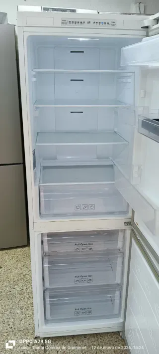 NEVERA COMBI SAMSUNG NO FROST ENERGÍA A+