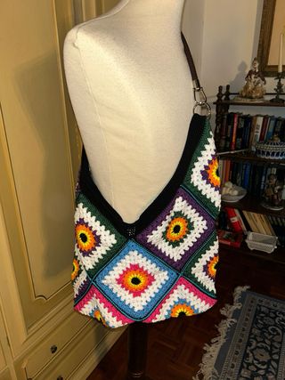 Borsa uncinetto granny square fatta a mano