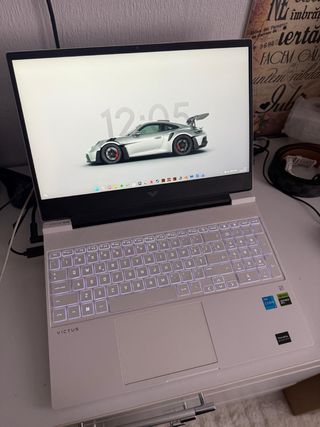 Portátil Gaming HP Victus 15 Blanco