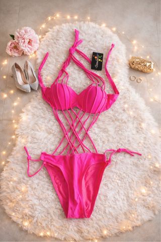 Traje de baño rosa trikini