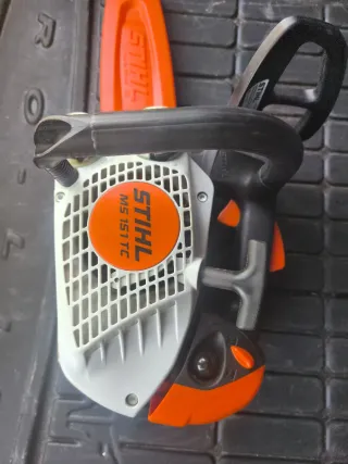 Motosierra Stihl MS 151 TC poda