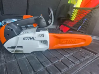 Motosierra Stihl MS 151 TC poda