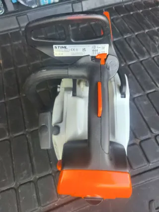 Motosierra Stihl MS 151 TC poda